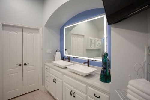 Summertree-Master-Bath-004