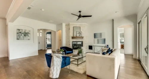 Hometown Lakeway - Chappell Pointe Properties