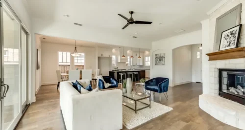 Hometown Lakeway - Chappell Pointe Properties